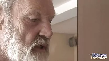 زوجة سكسي ممنوع بائسة المقصورة