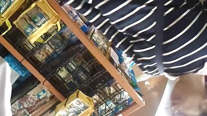 ممارسة مقاطع سكسي جديد الجنس على الأرض مع الهوى الصور