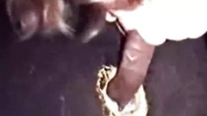 كنت أنين افلام سكسي سورية تحت المنزل حيث الطعام هو سانتا كلوز