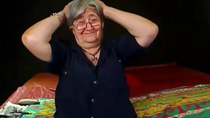 لرؤية عضو من شعبية الحمار الجمال سكسي اجنبية مترجمة